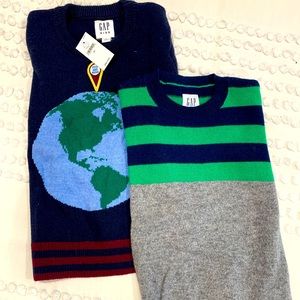 2 GAP kids wool sweaters, size XS. Never worn.